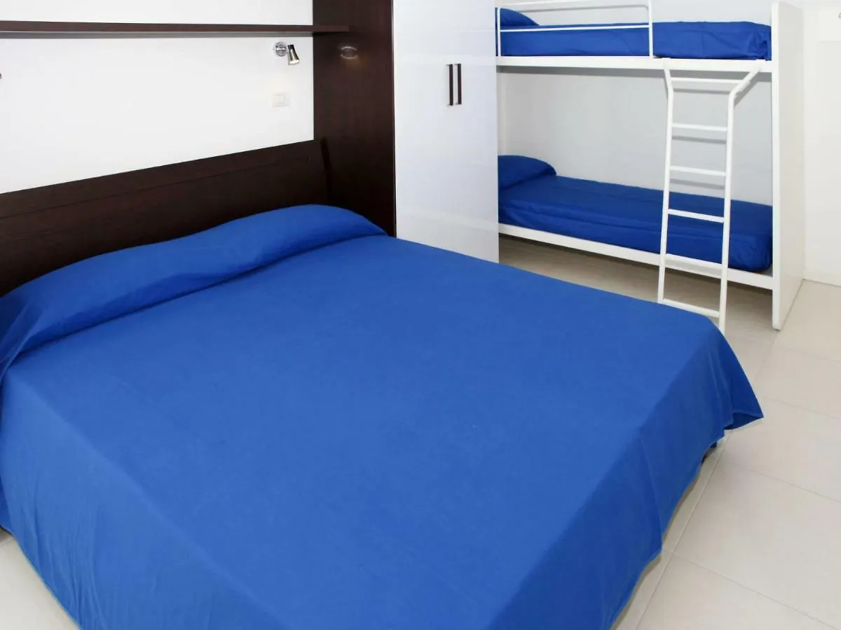 리도 디 예솔로 Le Residenze Mediterranee 731S 아파트